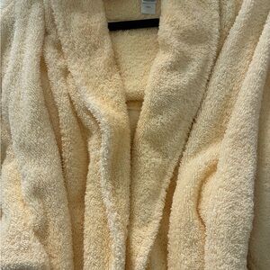 Delicates yellow spa robe